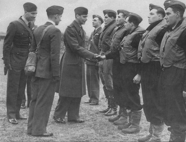 46 Squadron pilots meet the King 1939